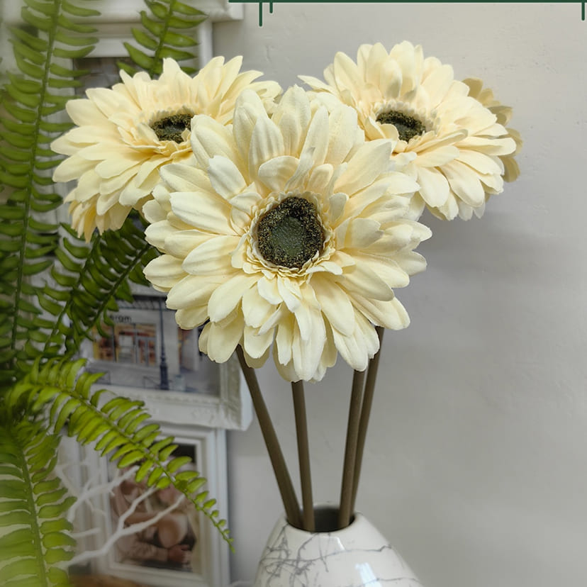 Искусственные цветы в Нефтегорске | Цветок искусственный «Гербера», молочно-персиковая, одиночный