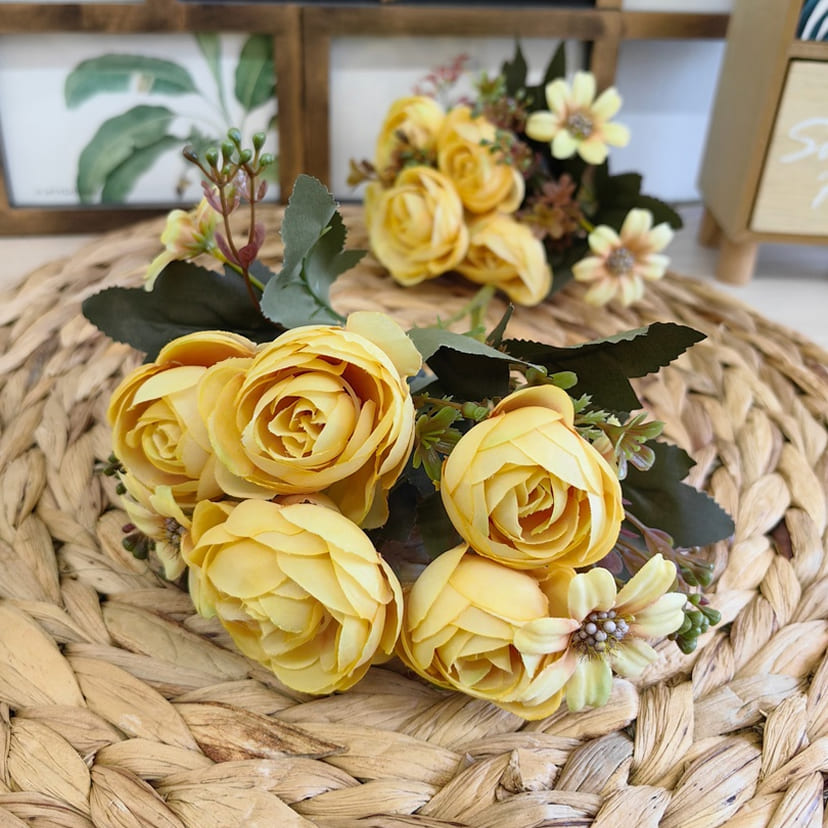 Искусственные цветы в Нефтегорске | Цветы искусственные «Камелии с мелкоцветом», желтые, букет