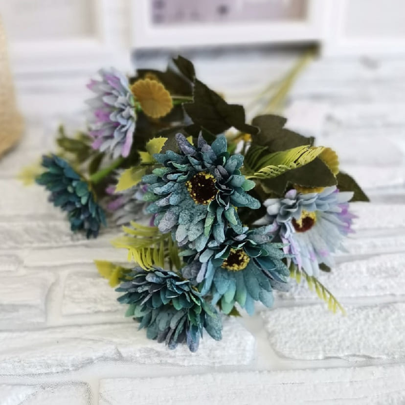 Искусственные цветы в Нефтегорске | Цветы искусственные «Ромашки», фиолетово-голубые, букет